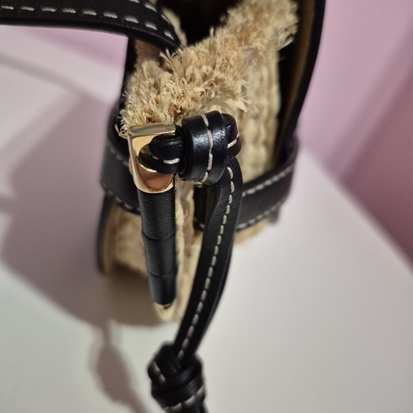 💯 Authentic Loewe Mini Raffia Gate crossbody bag - Picture 5 of 12